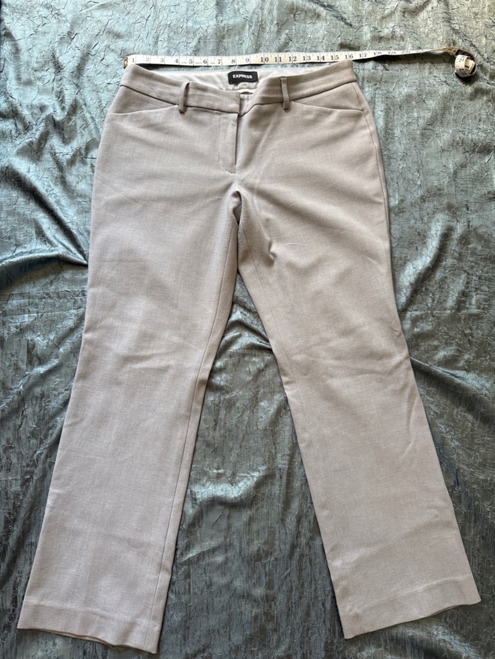 Express Editor Barely Boot Low Rise Pants 10 short